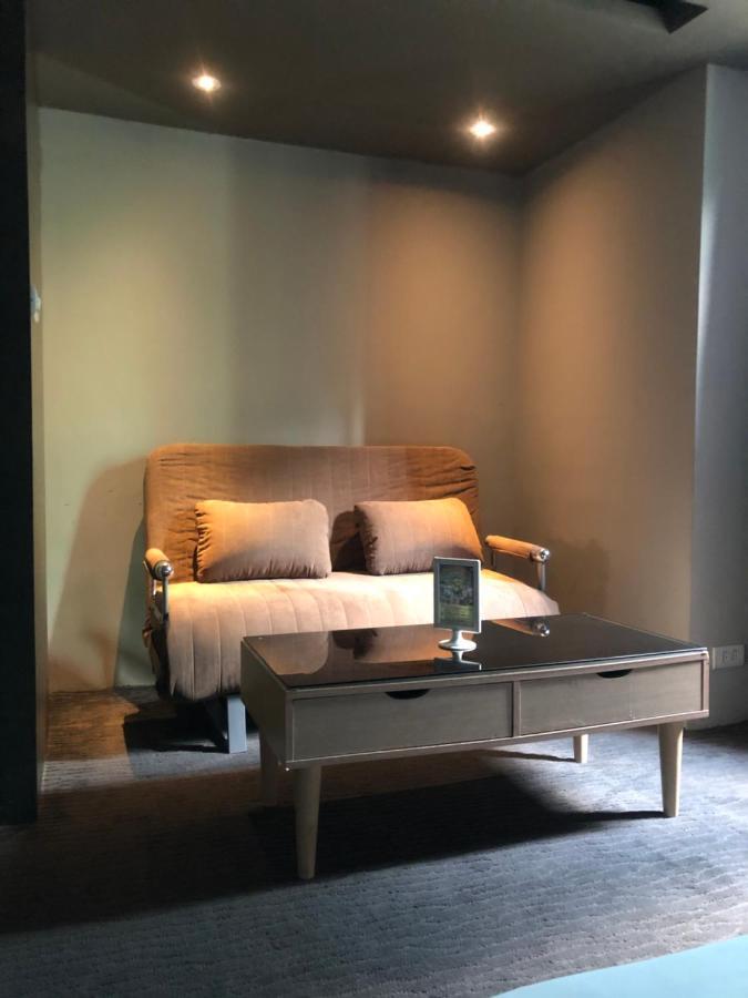 Kiwi Express Hotel - Jiuru Rd Kaohsiung Luaran gambar