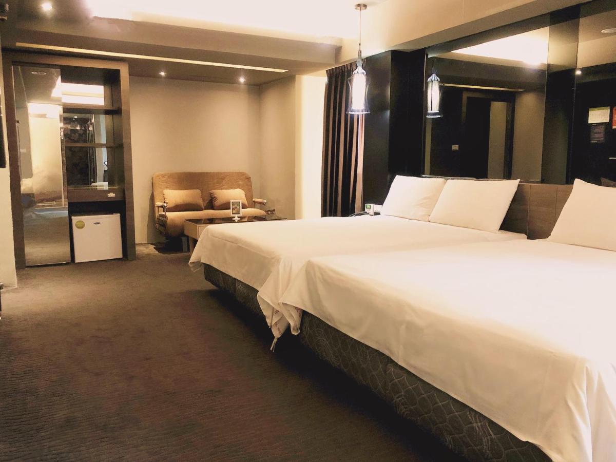 Kiwi Express Hotel - Jiuru Rd Kaohsiung Luaran gambar