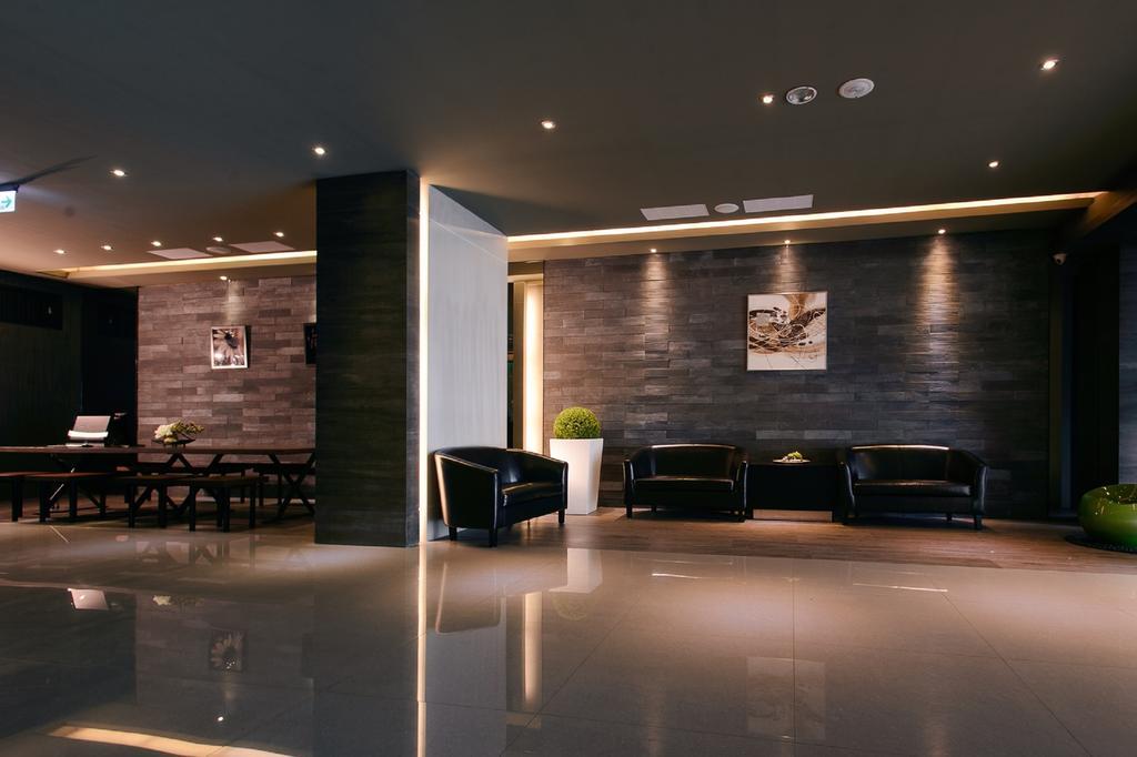 Kiwi Express Hotel - Jiuru Rd Kaohsiung Luaran gambar