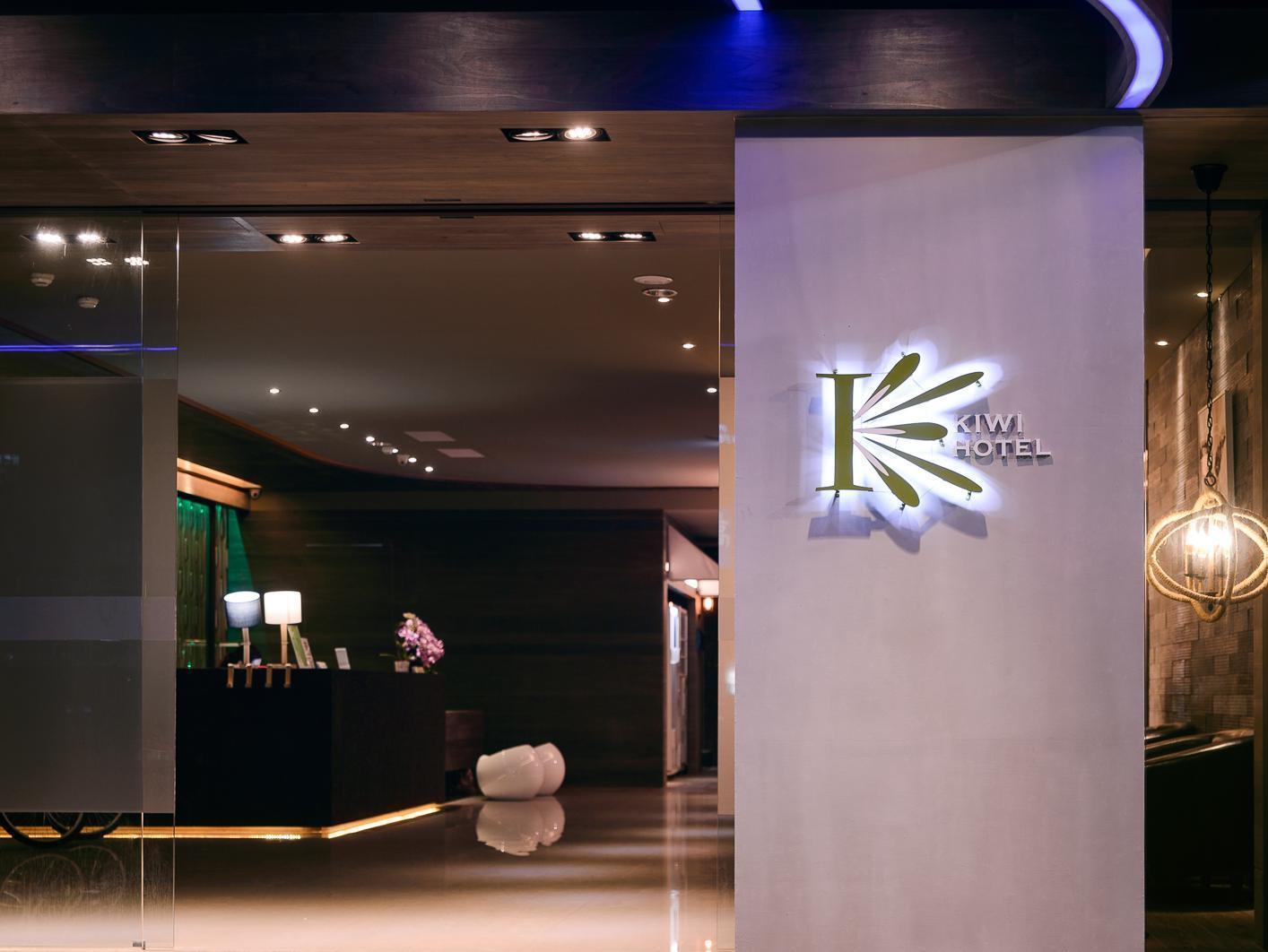 Kiwi Express Hotel - Jiuru Rd Kaohsiung Luaran gambar